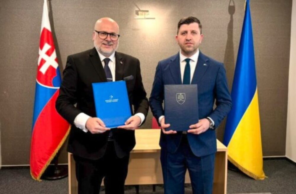 Slovensko a Ukrajina posilňujú spoluprácu v archívnictve, podpísali memorandum o porozumení