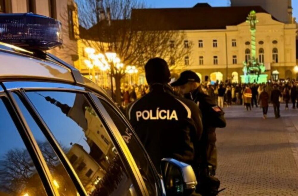 Inšpekcia obvinila policajtov z Trebišova zo zneužívania právomoci, mimo služby mali udeľovať blokové pokuty