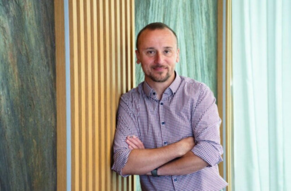 Kedy má zlato tendenciu rásť a kedy jeho cena klesá? Vysvetľuje expert na drahé kovy