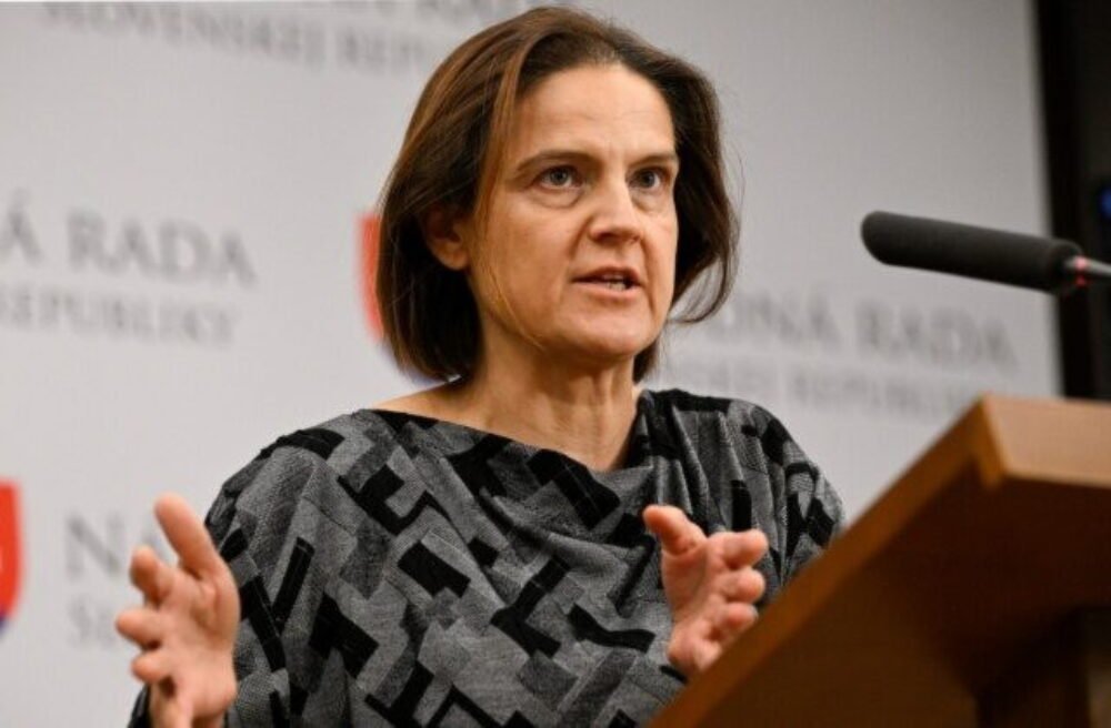 71450_kolikova2-640x420.jpg Reálna kontrola Slovenskej informačnej služby neexistuje, konštatuje Kolíková – VIDEO