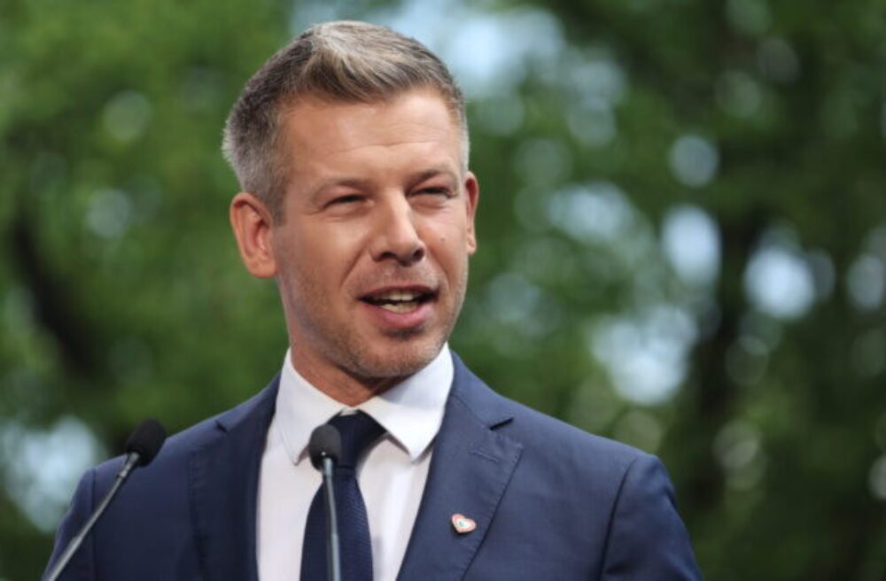 71466_poland_hungary_75966-640x420.jpg Studená sprcha pre podporovateľov Tiszy: Starostovia kritizujú Magyara za drastické zníženie platov. Nie za toto sme hlasovali v apríli, odkazujú premiérovi