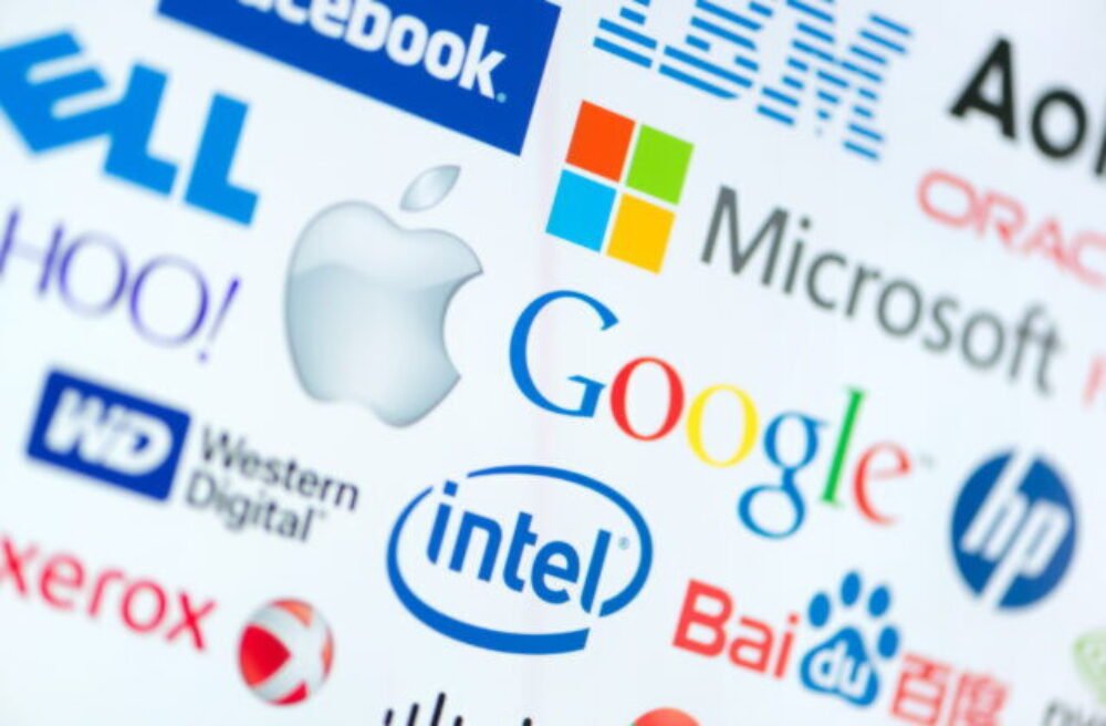Brusel sa túži odstrihnúť od amerických technologických firiem, v stredu by mal predstaviť balík technologickej suverenity