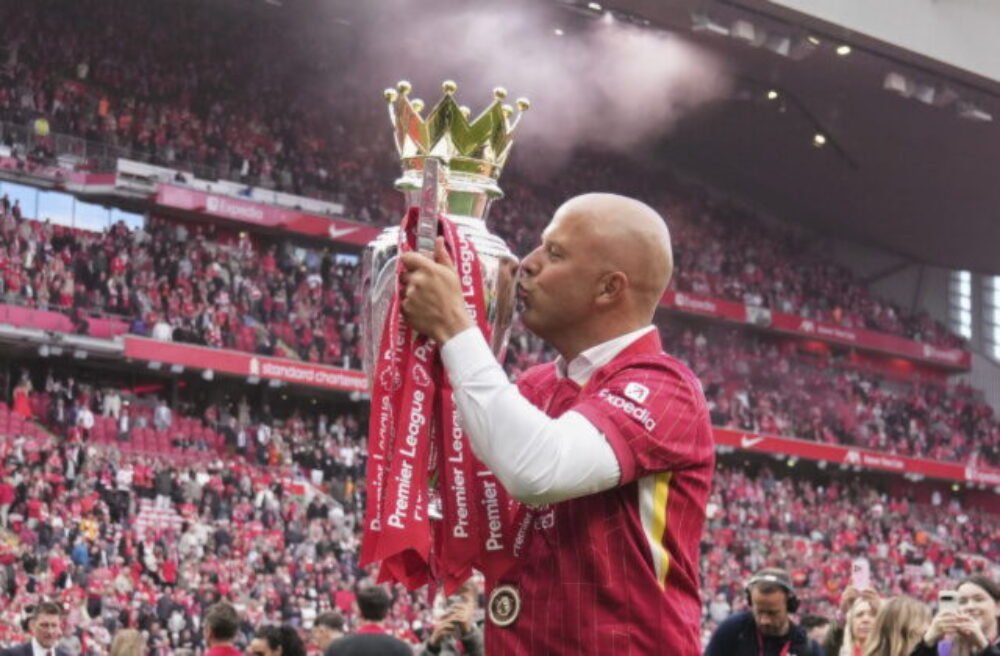 71543_aptopix_britain_soccer_premier_league_75153-640x420.jpg FC Liverpool po neúspešnej obhajobe ligového titulu odvolal trénera Slota