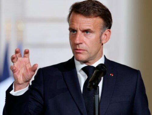 Macron oceňuje Trumpovu snahu o „rýchle dosiahnutie“ prímeria s Iránom a povzbudil ho v ďalšom úsilí