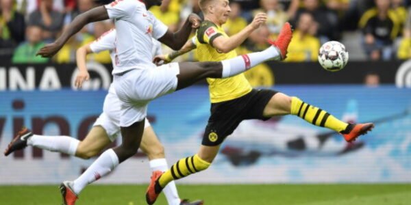 Francúz Konaté po piatich rokoch opúšťa FC Liverpool ako voľný hráč – VIDEO