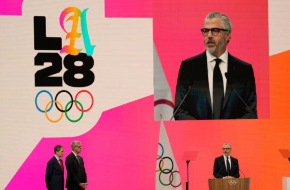 Šéf organizátorov OH 2028 v Los Angeles odmieta odstúpiť kvôli väzbám na Epsteina