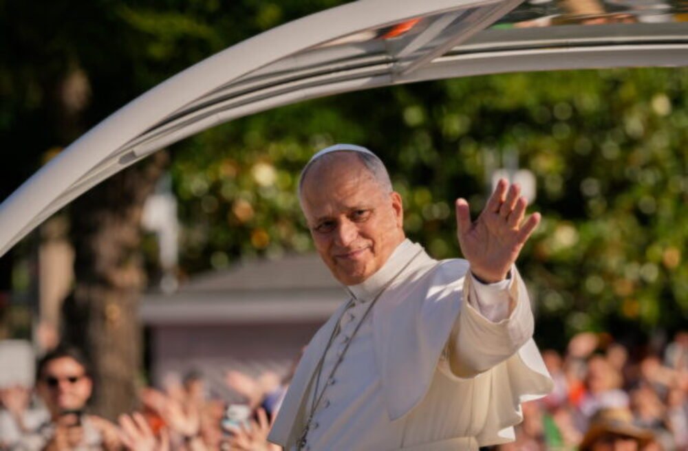 72173_spain_pope_43351-640x420.jpg Pápež Lev XIV. v Španielsku fandí Realu Madrid