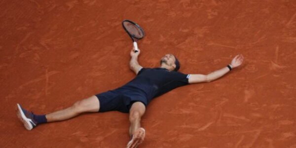 Tenisové rebríčky po Roland Garros bez zmien na čele, stále vedú Sobolenková a Sinner