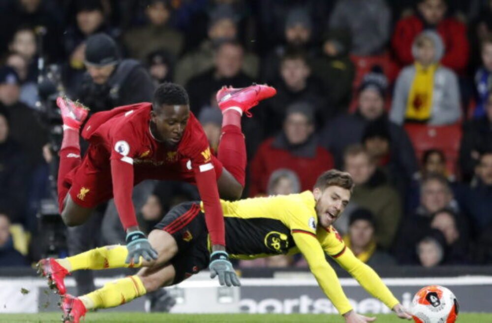 72328_liverpool-640x420.jpg Známy Belgičan prekvapil svojím rozhodnutím. Oznámil koniec kariéry len vo veku 31 rokov