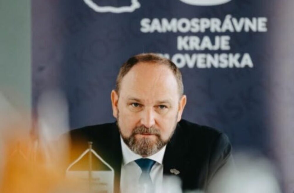 Viskupič ide obhajovať post trnavského župana, zatiaľ nemá žiadneho vyzývateľa