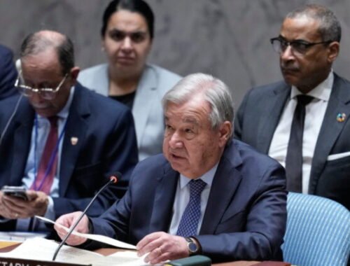 Guterres varoval pred návratom k „plnoformátovej vojne“ na Blízkom východe