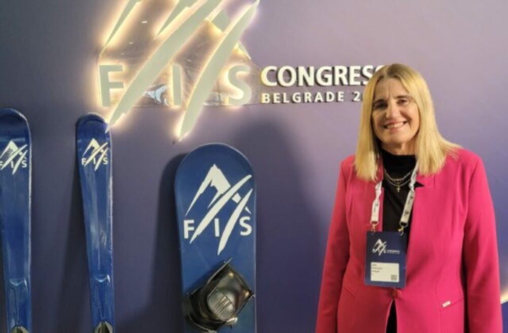 72595_jana-palovicova-_fis-kongres-belehrad-2026-640x420.jpeg Janu Palovičovú zvolili do Rady FIS ako prvú ženu zo Slovenska. Je to pocta a prejav dôvery, tvrdí