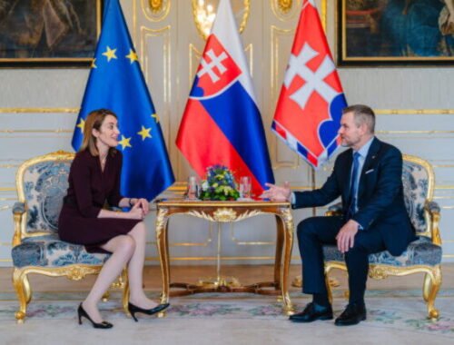 Pellegrini prijal Metsolovú, rokovali o situácii na Ukrajine aj o budúcnosti rozširovania Európskej únie – FOTO