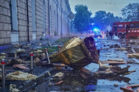 Ruské rakety zasiahli Kyjev aj Charkov, horel aj kláštorný komplex Kyjevsko-pečerská lavra – VIDEO, FOTO
