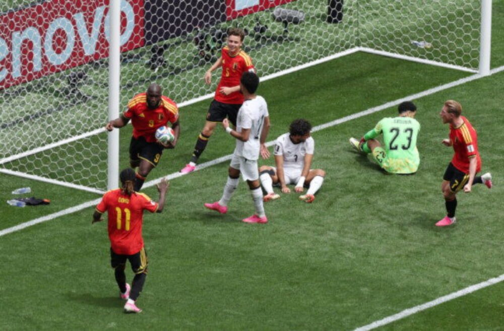 Belgicko v horúčave zaspalo začiatok šampionátu. Po remíze s Egyptom už nemá priestor na chybu