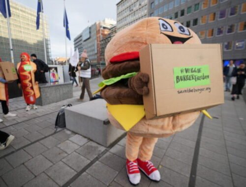 Vegetariánsky steak končí, burger prežil ďalšie kolo bitky o Brusel