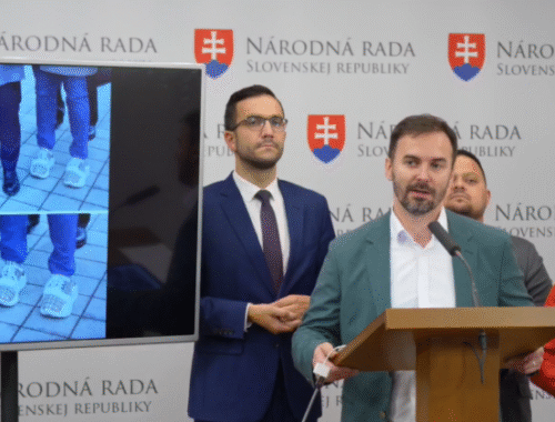 Ak nám nedajú priestor v televíznych diskusiách, prebijeme sa cez sociálne siete, odkazuje Šipoš – VIDEO