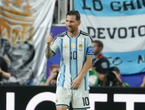 Messi predviedol trojgólovú šou a dotiahol sa na top strelca MS Kloseho. Argentína je v eufórii – VIDEO