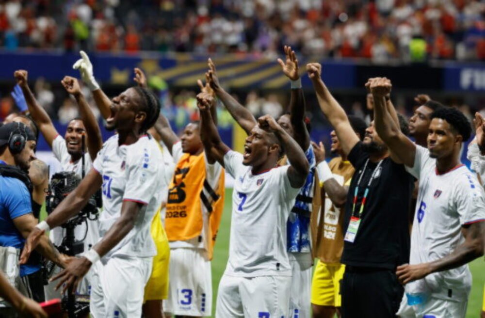 73103_aptopix_cape_verde_spain_wcup_soccer_4_265-640x420.jpg Čo prinieslo prvé kolo na MS? Drahé vstupenky, hviezdy ťahali svoje tímy, senzácia z Kapverd a divák Ronaldo – VIDEO