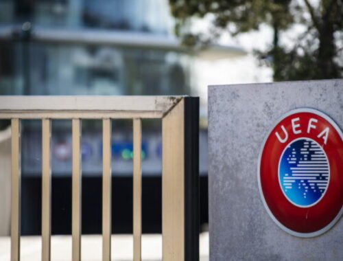 Olympique Marseille sa vyhol vylúčeniu z pohárovej Európy, od UEFA však dostal mastnú pokutu