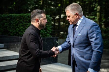 Fico podporuje stabilnú a demokratickú Ukrajinu, so Zelenským sa opäť stretne v Gdaňsku