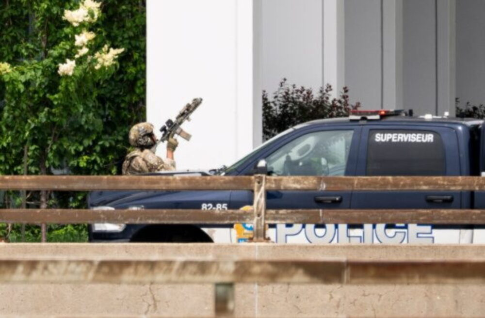 73492_canada_police_shots_41353-640x420.jpg Streľba v kanadskom Montreale má tri obete vrátane policajta, motív útoku zatiaľ nie je známy – FOTO