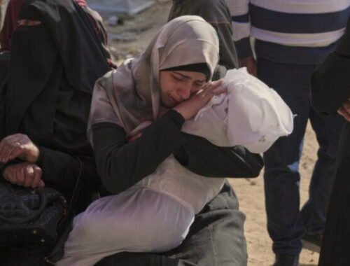 Vyšetrovatelia OSN obvinili Izrael z genocídy páchaním útokov na palestínske deti v Pásme Gazy