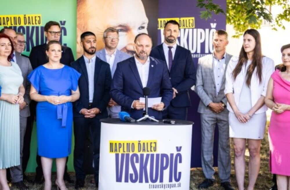 Kandidát na trnavského župana Viskupič predstavil tím kandidátov na poslancov, sú v ňom aj známe mená – FOTO