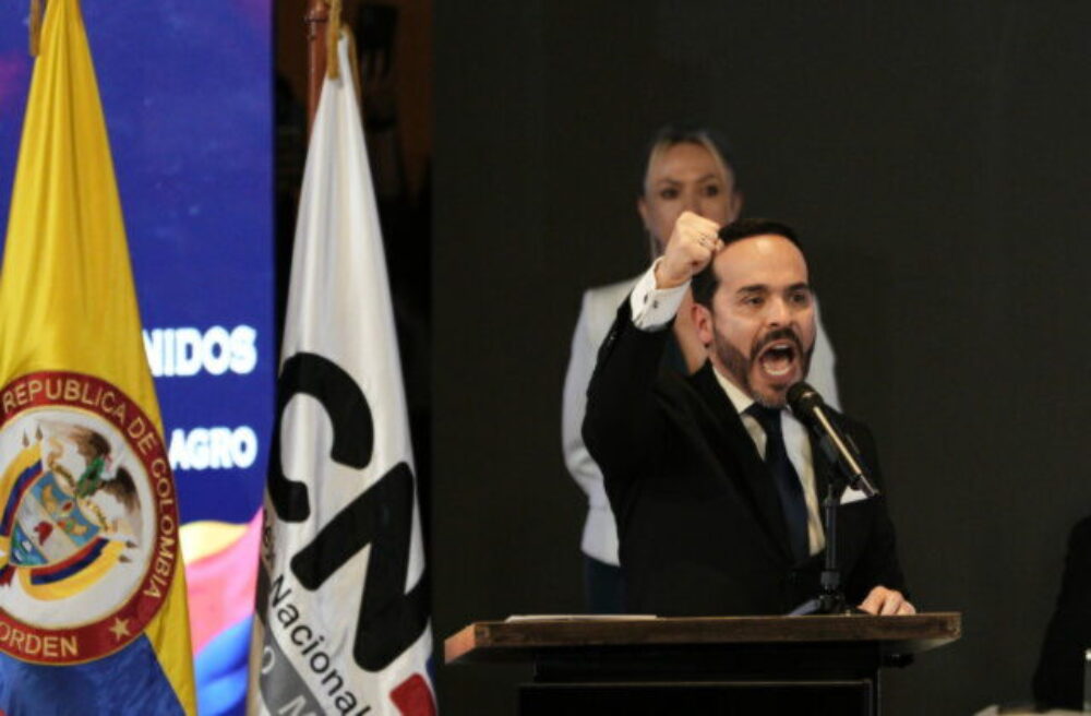73780_colombia_president-elect_551_6-scaled-640x420.jpg Novozvolený prezident dal ozbrojeným skupinám mesiac na kapituláciu