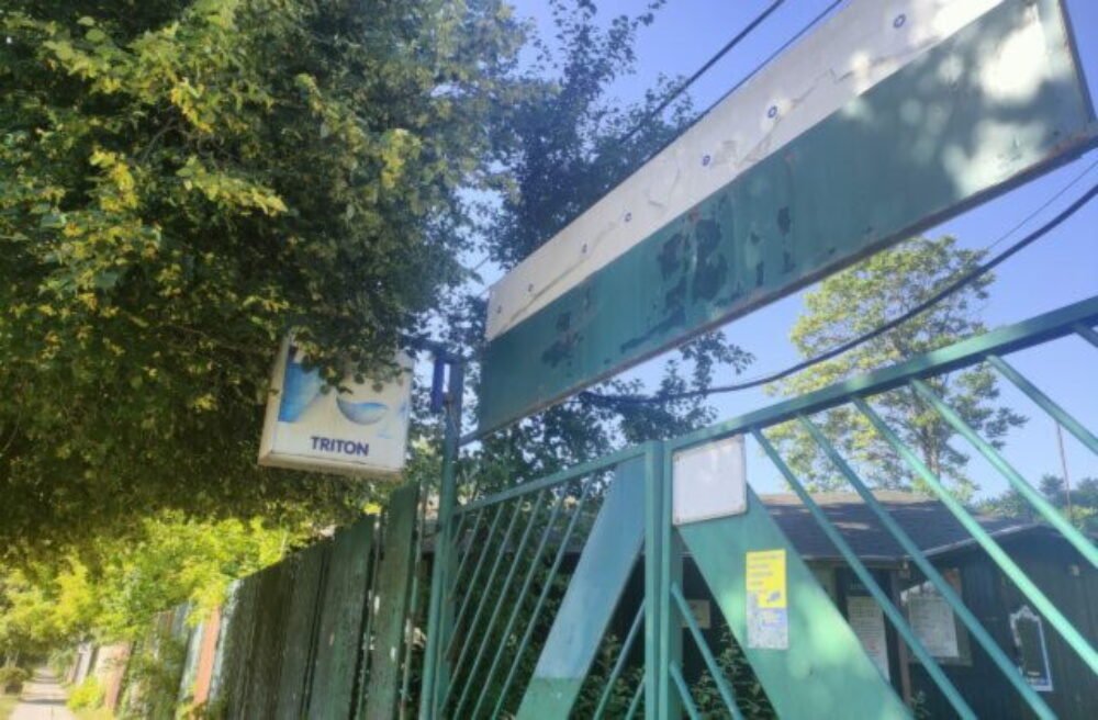 Košice sa už roky zaoberajú problematikou bývalého kúpaliska Triton. Podarí sa ho obnoviť?