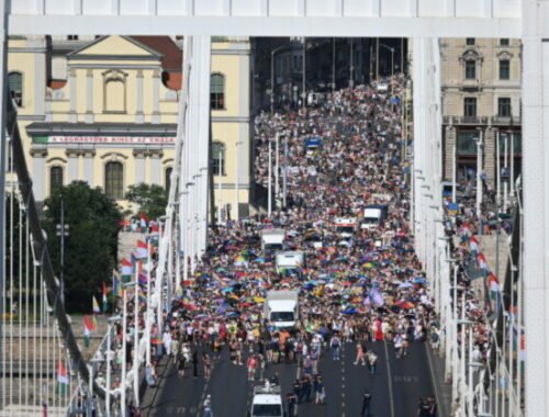 Po Orbánovom páde sa vrátil aj Pride pochod, v Budapešti sa ho napriek horúčavám zúčastnili tisíce ľudí