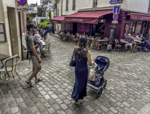 Francúzsko zaviedlo novú rodičovskú dovolenku, chce podporiť pôrodnosť