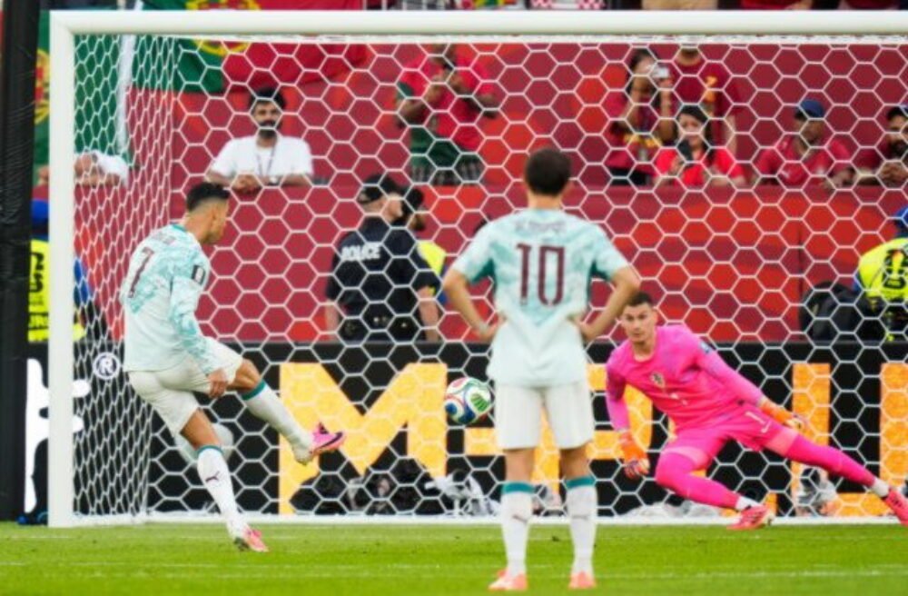 74307_croatia_portugal_wcup_soccer_961_9-640x420.jpg Tri neuznané góly Chorvátska a postup Portugalska. Suverénne do osemfinále aj Španieli a Švajčiari