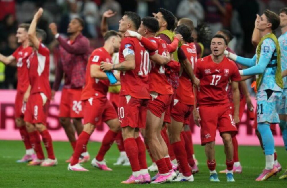 74317_algeria_switzerland_wcup_soccer_43_1-640x420.jpg Švajčiari pohodlne prešli cez Alžírsko, turnajom zatiaľ kráčajú bez prehry – VIDEO