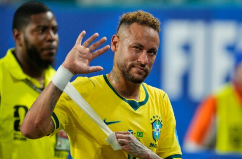Neymar nie je spokojný s úlohou na MS 2026, ale zostáva podľa kouča Ancelottiho je profesionál a vzor pre spoluhráčov