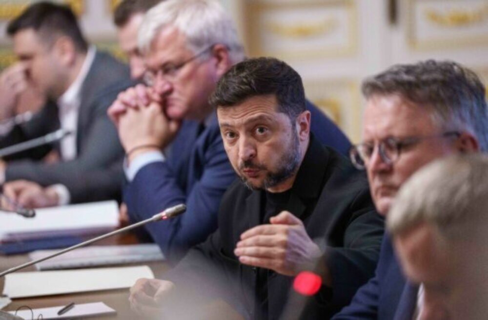 74514_ukraine_honduras_53766-640x420.jpg Zelenskyj žiada od NATO rozhodné kroky po ďalšom smrtiacom útoku na Kyjev