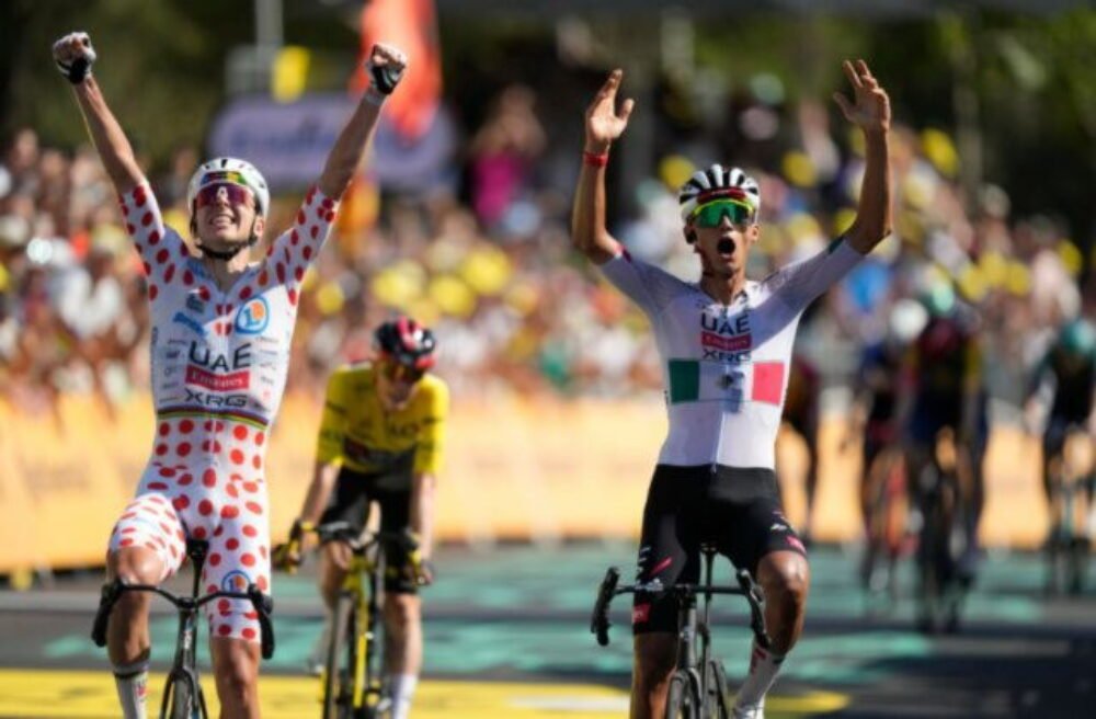 Mexičan Del Toro ovládol 2. etapu Tour de France, na zápas futbalových MS 2026 Mexiko – Anglicko už nemal silu