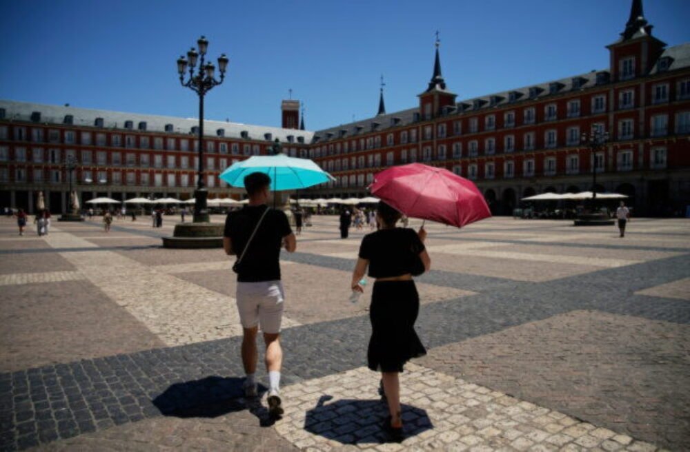 74600_spain_weather_3_891-640x420.jpg Pozor na dovolenke v Španielsku! V obľúbených letoviskách platí najvyššia výstraha pred horúčavami