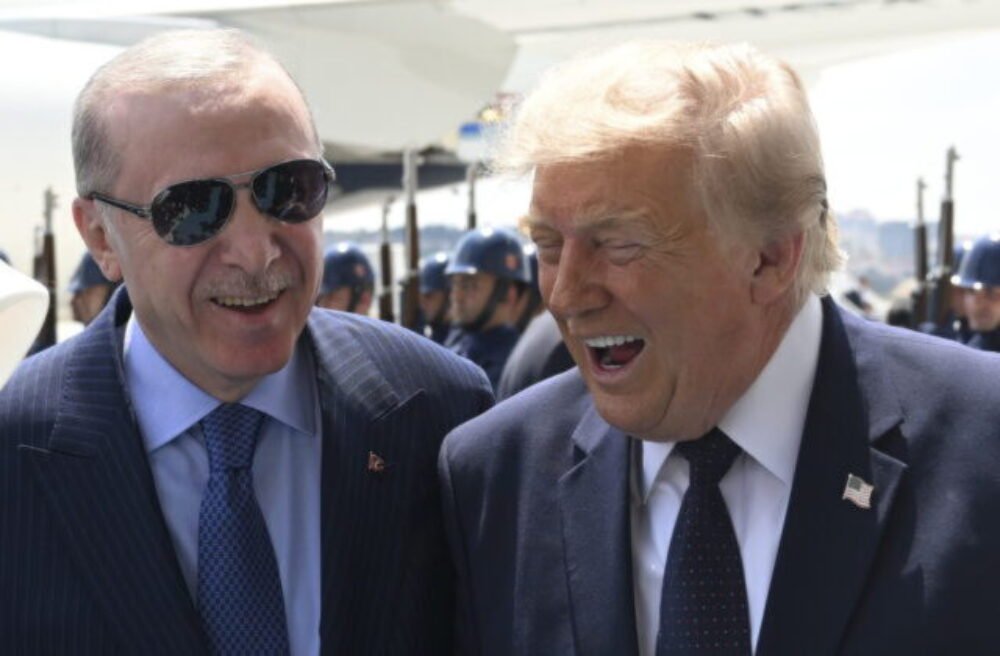 74661_turkey_nato_summit_73374-640x420.jpg Trump vyzdvihol „chémiu“ s Erdoganom, na samite NATO v Ankare kritizoval európskych spojencov