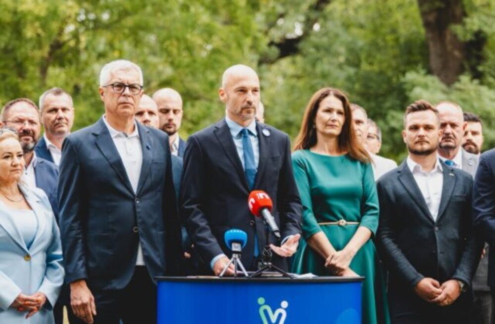 74735_varga-640x420.jpg Sedem opozičných strán podporilo kandidatúru Vargu, Nitriansky kraj potrebuje zmenu – VIDEO, FOTO