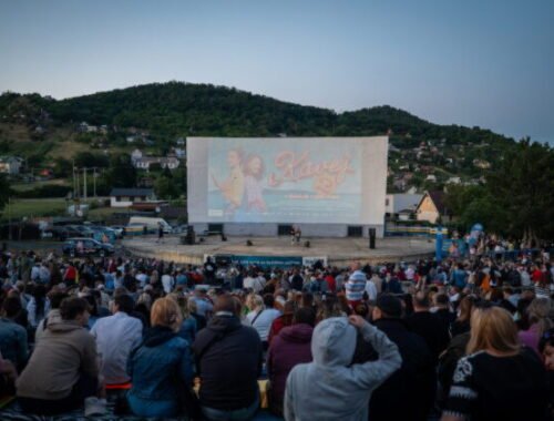 Top foto dňa (8. júl 2026): Kavej 2 Fest na Šírave, nové autobusy MHD, dopravná nehoda a samit NATO