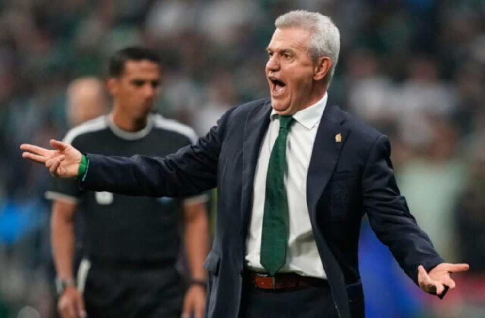 74784_mexico_england_wcup_soccer_24553-640x420.jpg Po prehre s Anglickom prišla zmena. Rafael Márquez strieda Aguirreho ako hlavný tréner Mexika