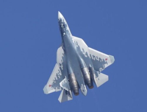 Pri Moskve sa zrútila najmodernejšia ruská stíhačka Su-57, pilot sa katapultoval