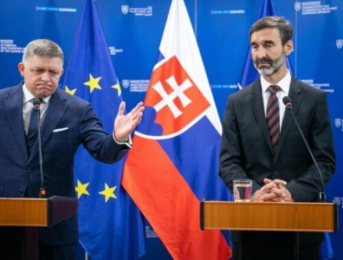 Ako je to s členstvom Slovenska v Koalícii ochotných? Kde je naozaj pravda, ukáže čas, tvrdí politológ