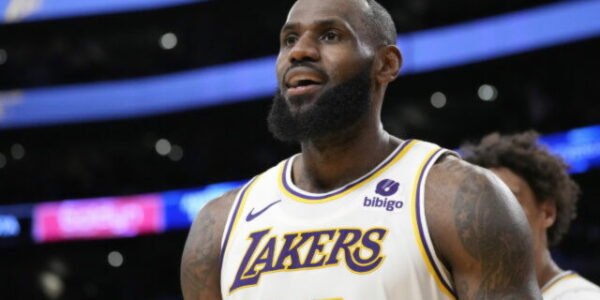 Koniec jednej éry, LeBron James opúšťa Lakers, mieri za novou výzvou