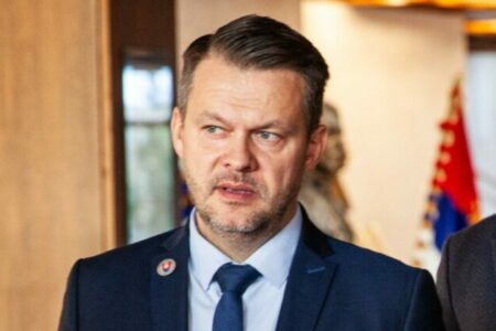 Migaľ chce pre Slovensko hlasovacie právo v Koalícii ochotných, vojenskú pomoc Ukrajine naďalej podporuje