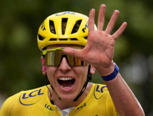 Pogačar sa po siedmich rokoch vráti na Vueltu, zabojuje o posledný chýbajúci titul z Grand Tour