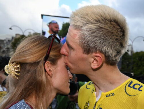Pogačar si po piatom triumfe na Tour chce užívať obyčajný život, Van der Poel si splnil sen na Elyzejských poliach
