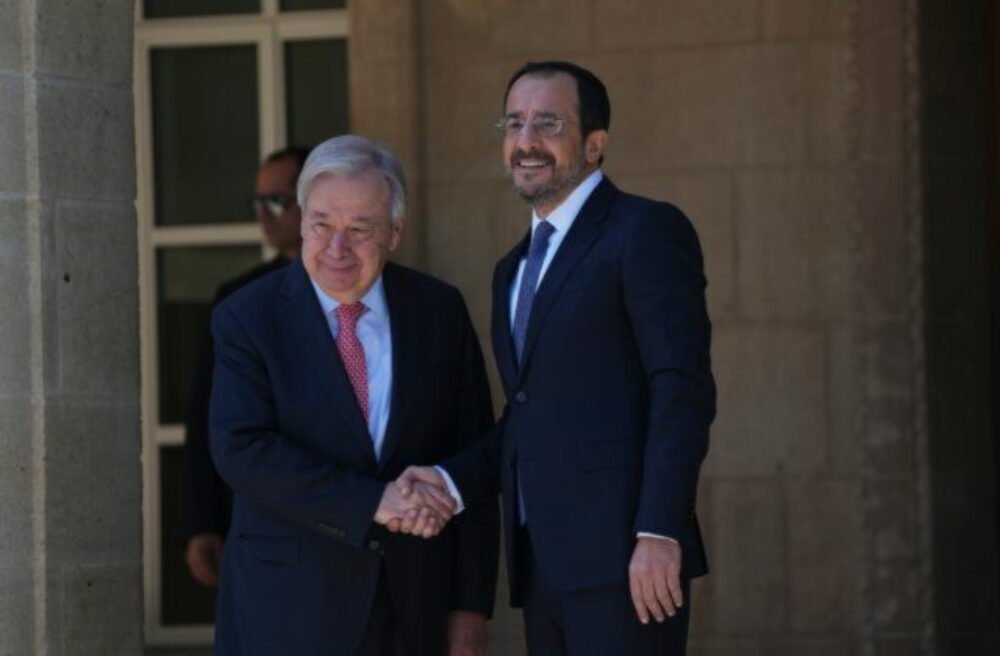 Guterres sa pokúsi oživiť mierové rokovania, na Cypre sa stretne s oboma lídrami