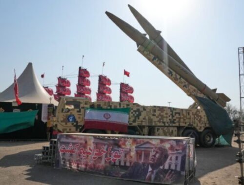 USA podnikli rozsiahle údery na Irán, konflikt sa opäť rozšíril do regiónu